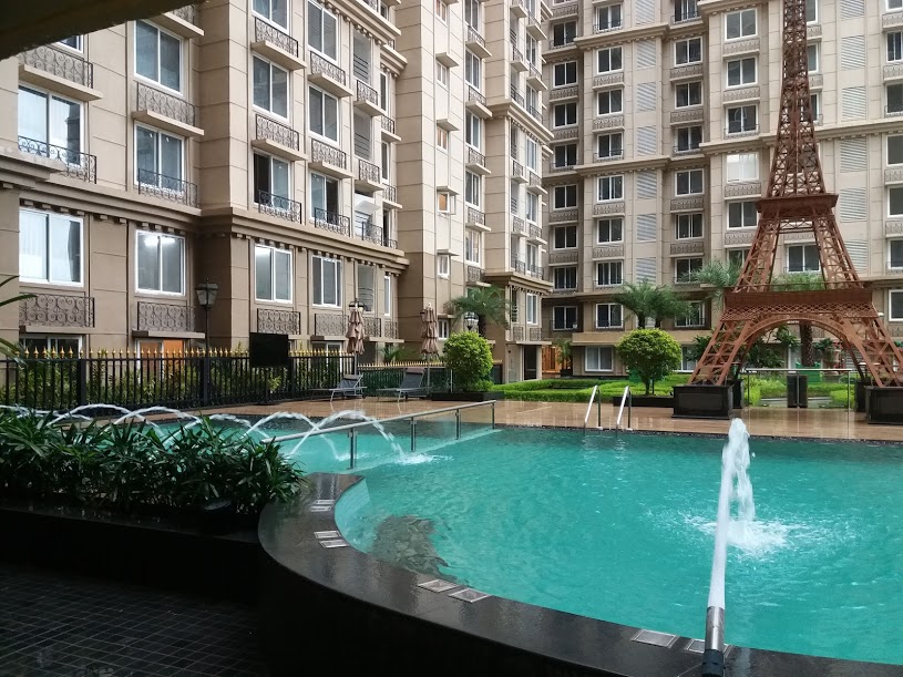 5 BHK Flats on Rent in Kanakia Paris, Bandra East