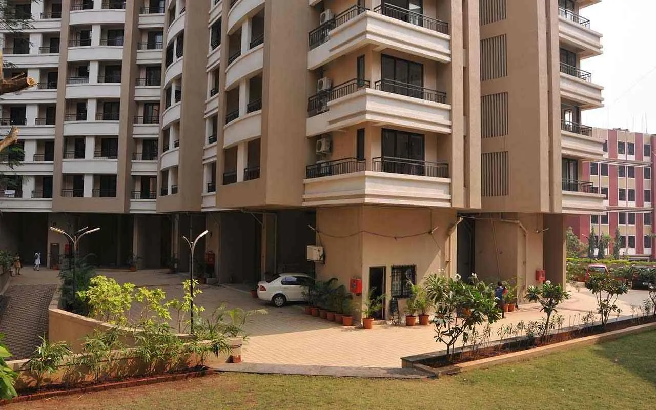 2 BHK Flats for Sale in Satellite Royale, Goregaon East
