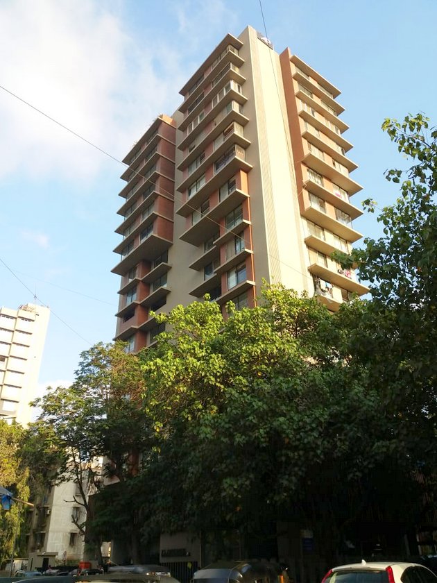 Ap Florence, Khar West