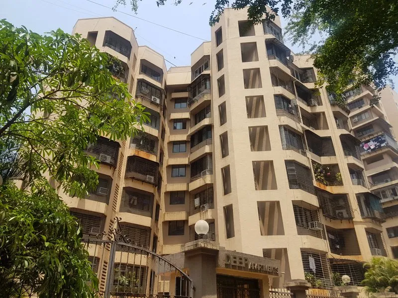 2 BHK Flats for Sale in Deep Apartment, Andheri West