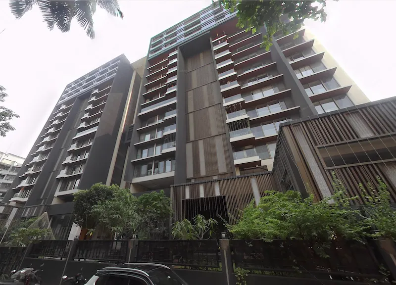 2 - 64 Greens, Santacruz West