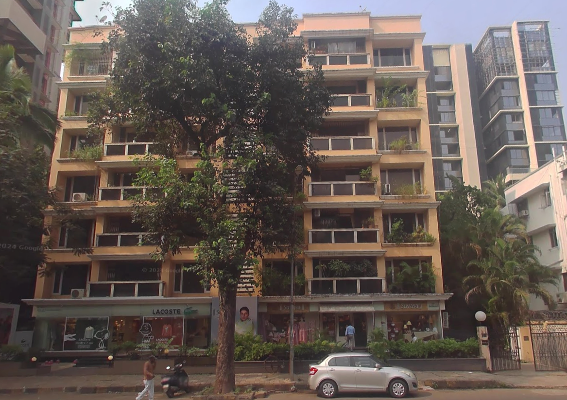 3 - Usha Villa, Santacruz West