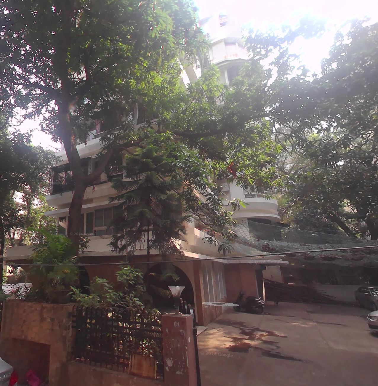 Duplex Flats on Rent in Dev Shakti, Santacruz West