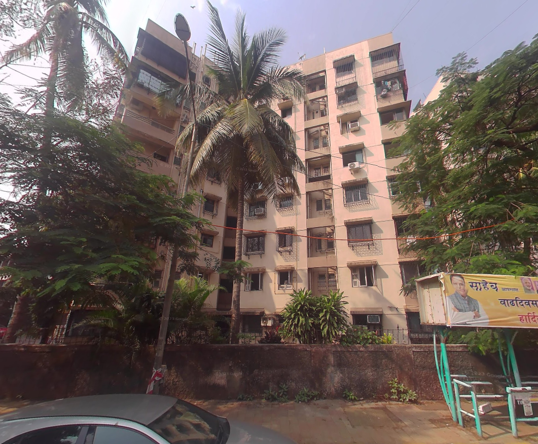 1 BHK Flats for Sale in Deepak Silverene, Bandra West
