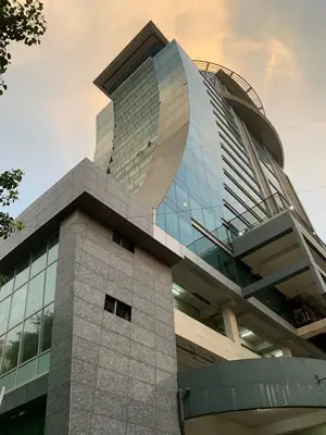 Office DLH Park, Goregaon West — for Rent — photo 1 thumbnail