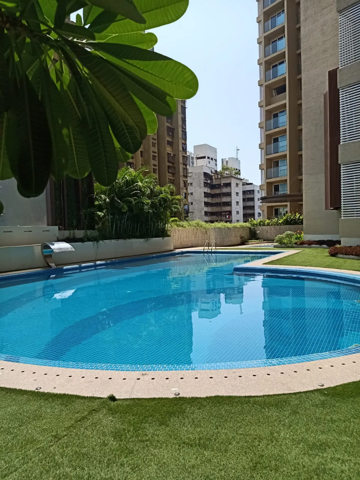 4 BHK Flats for Sale in Ng Eclat, Andheri West
