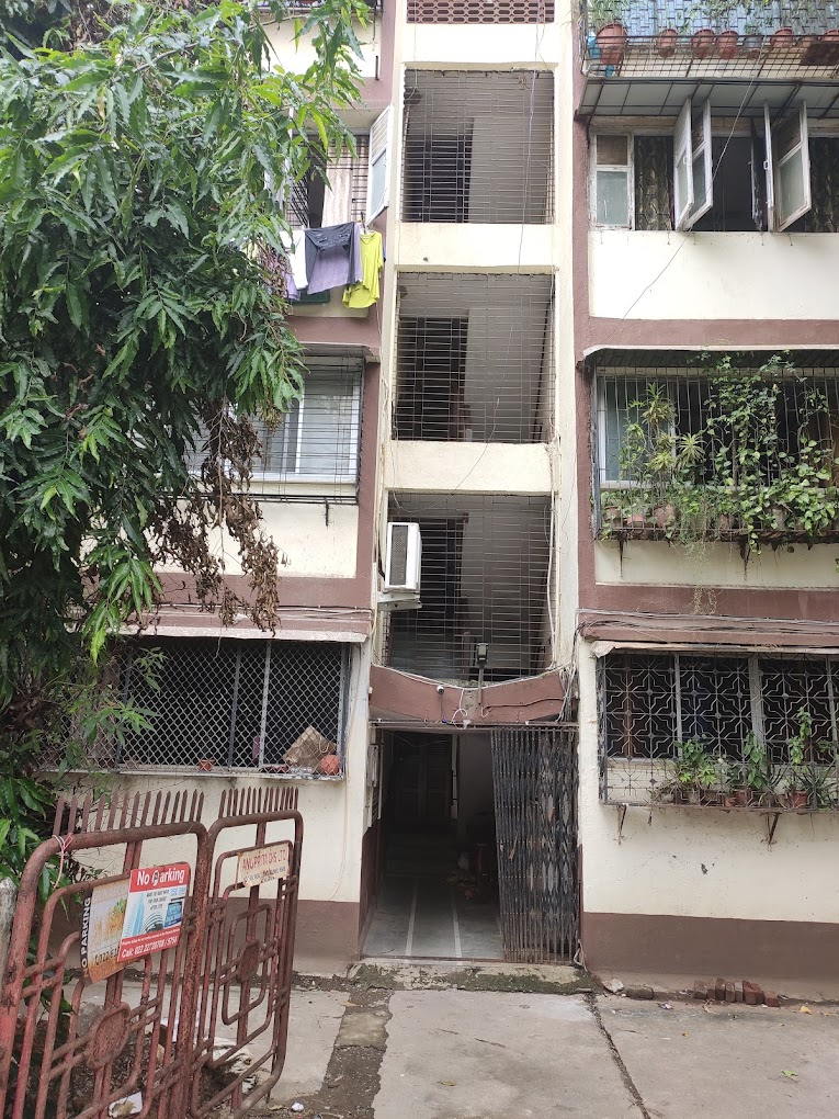 2 BHK Flats for Sale in Anuprita Housing Society, Andheri West