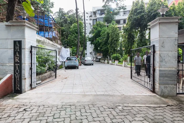 2 BHK Flats on Rent in Amar Tower, Juhu