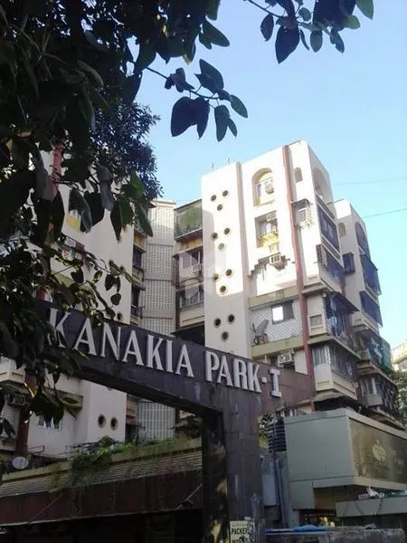  Flats for Sale in Kanakia Park, Kandivali East