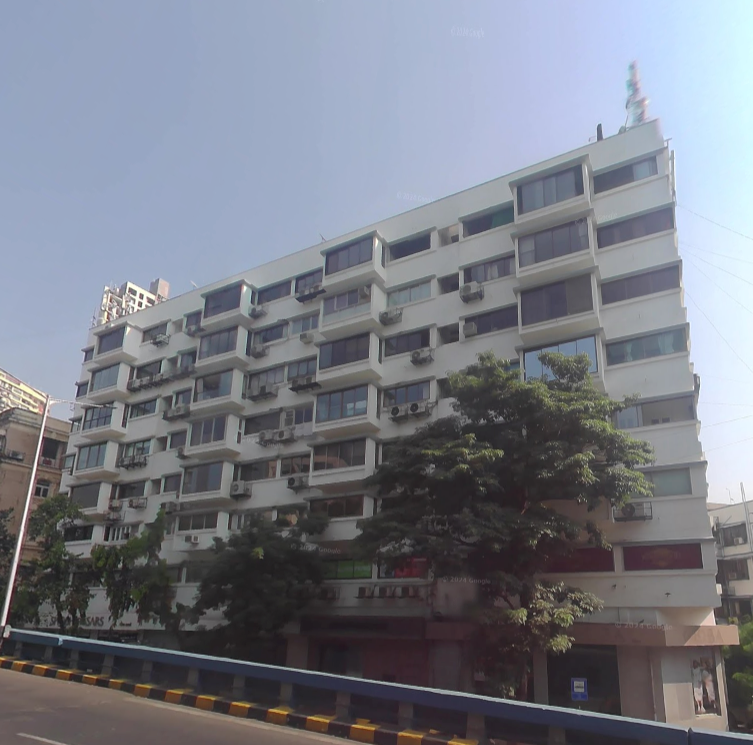 3 BHK Semi Furnished in Delstar , Kemps Corner