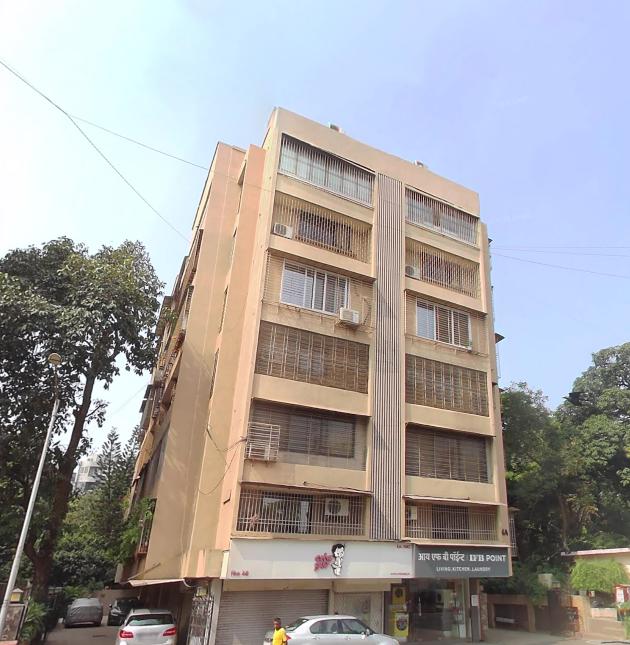 4 BHK Flats for Sale in Marina Apartment, Juhu