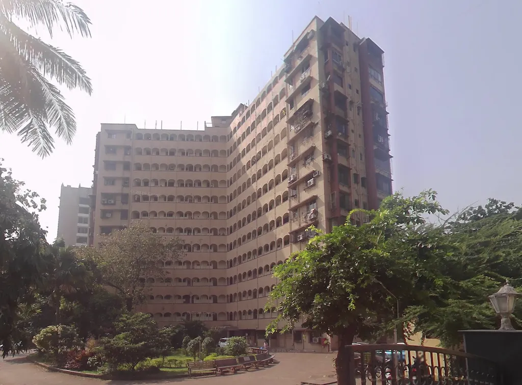 1 BHK Flats for Sale in Aakash Darshan, Santacruz East