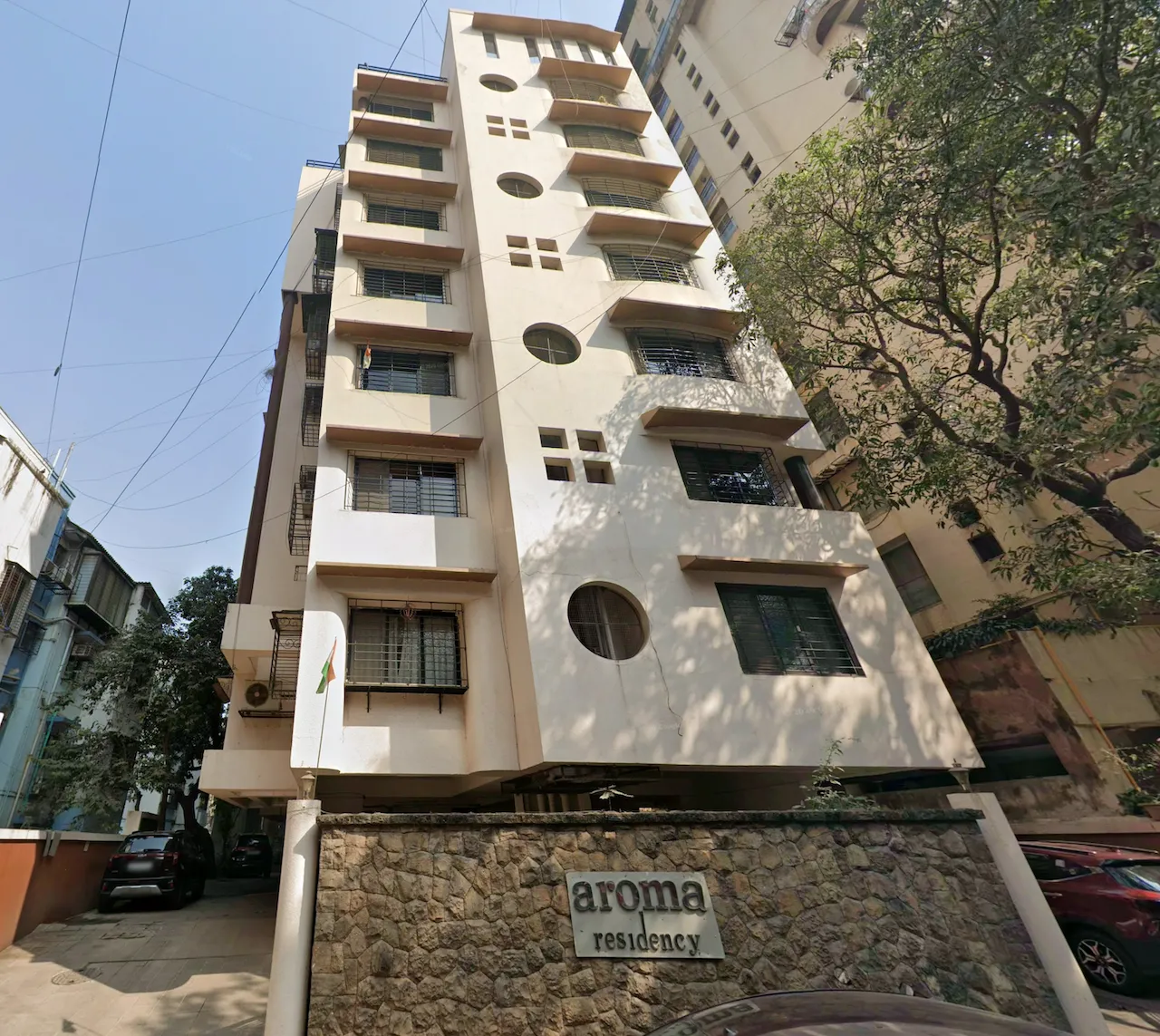 Aroma Residency, Khar West