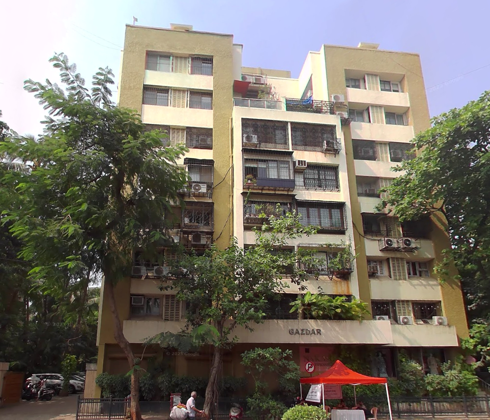 3 BHK Flats for Sale in Gazdar Apartment, Juhu