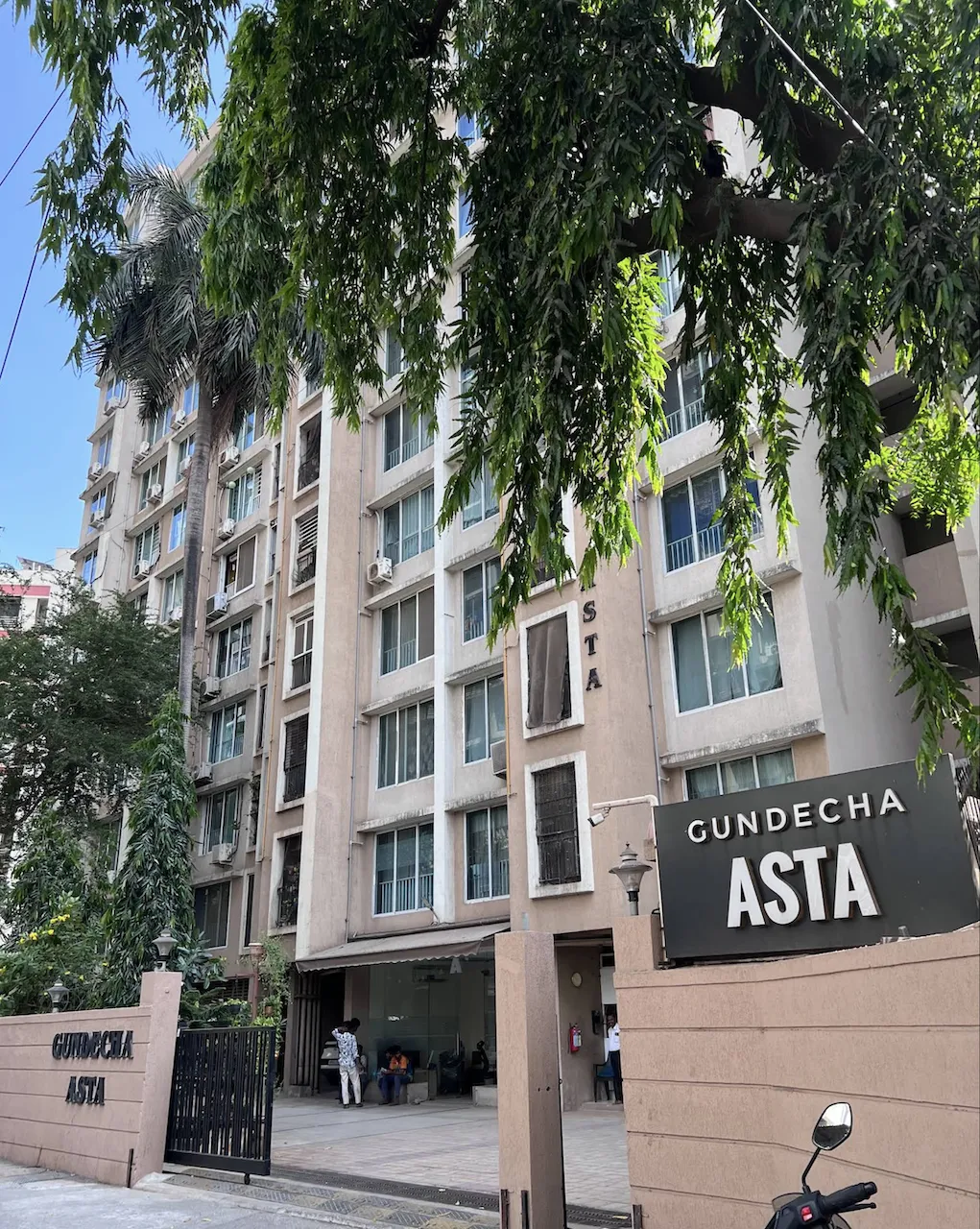 2BHK Semi Furnished in Gundecha Asta , Andheri East