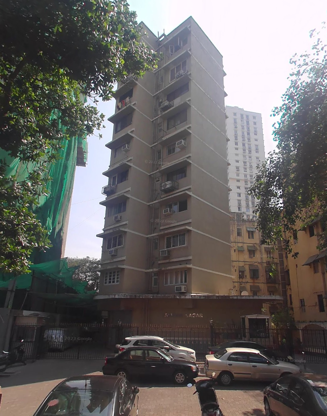 4 BHK Flats on Rent in Jamuna Sagar, Colaba