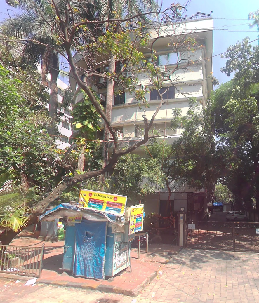 Office Space Semi Furnished in Jolly Bhavan No. 2 , Marine Lines