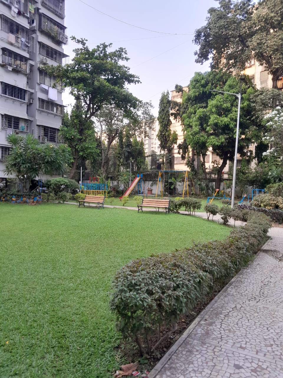 2 BHK Flats on Rent in Karachi Citizens Chs, Andheri West