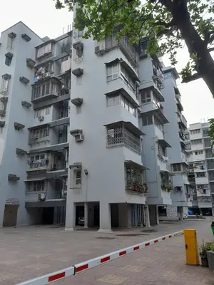 2 BHK Karachi Citizens CHS, Andheri West — for Sale — photo 1 thumbnail