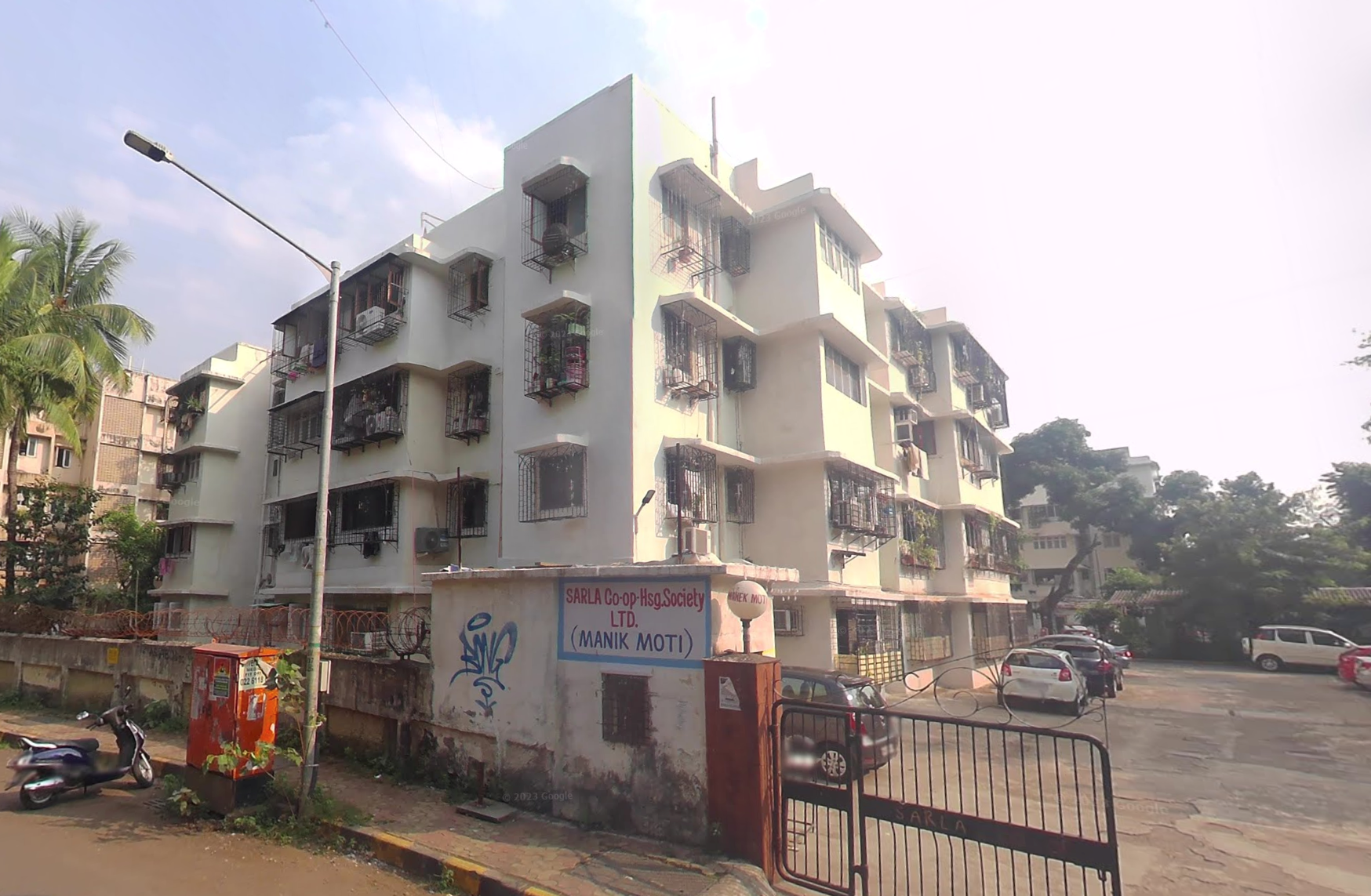 Manek - Manik Moti, Andheri West