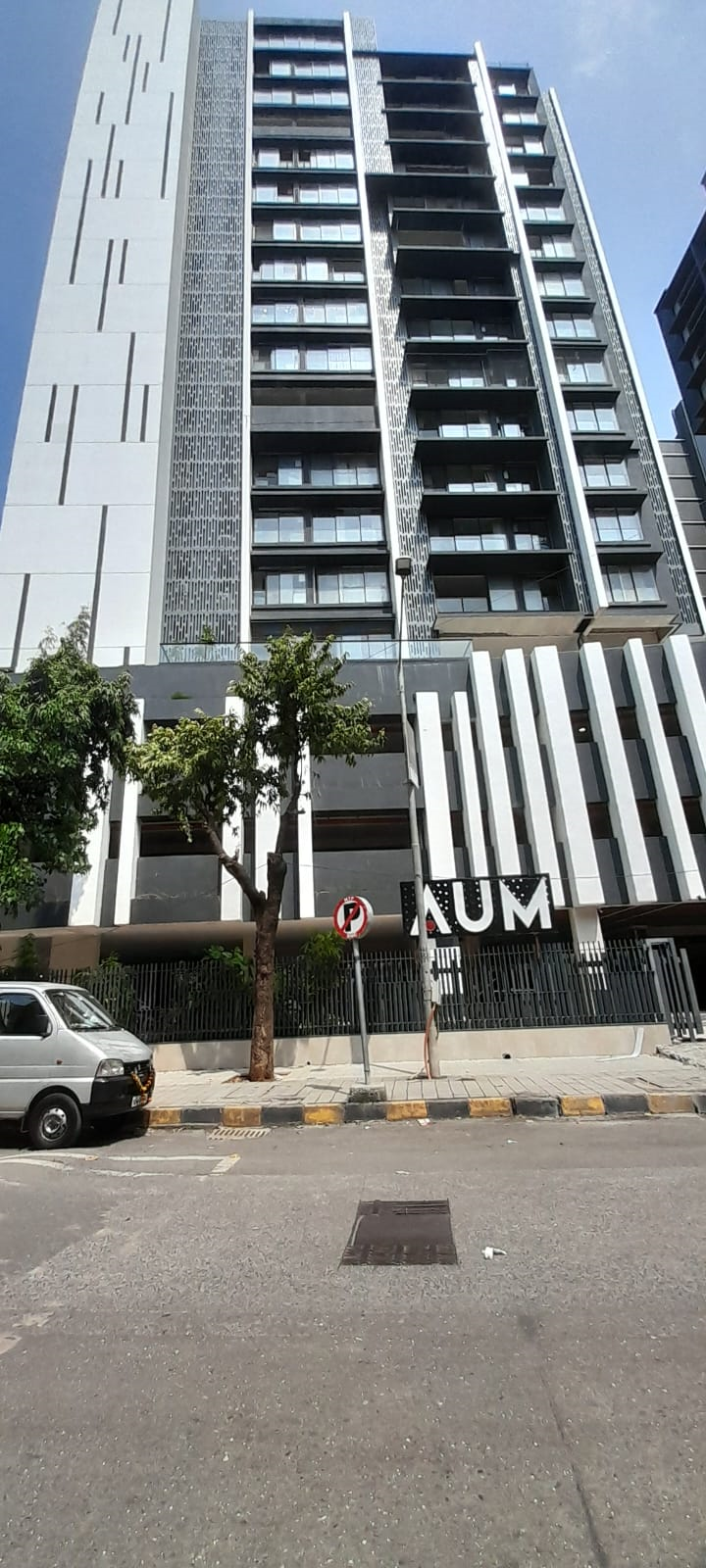 3 BHK Flats on Rent in Aum Nav Kiran, Santacruz West