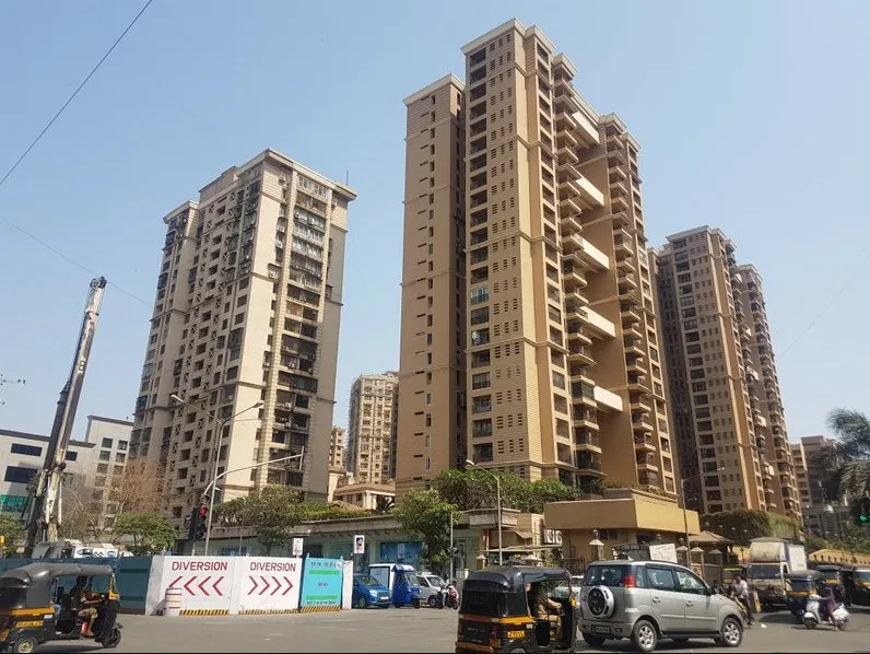 3 BHK Flats on Rent in Raheja Classique 3, Andheri West