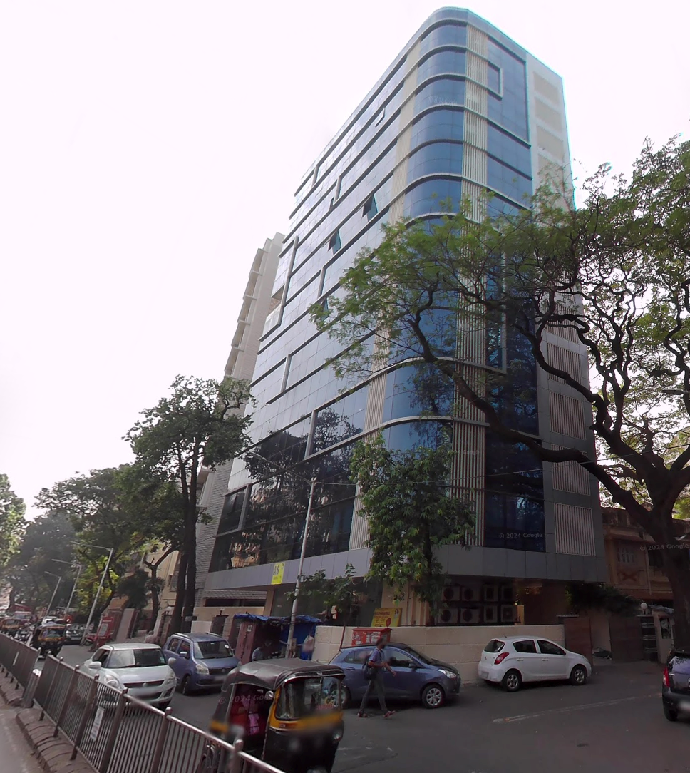 Office Space Semi Furnished in Sapphire Plaza , Vile Parle West