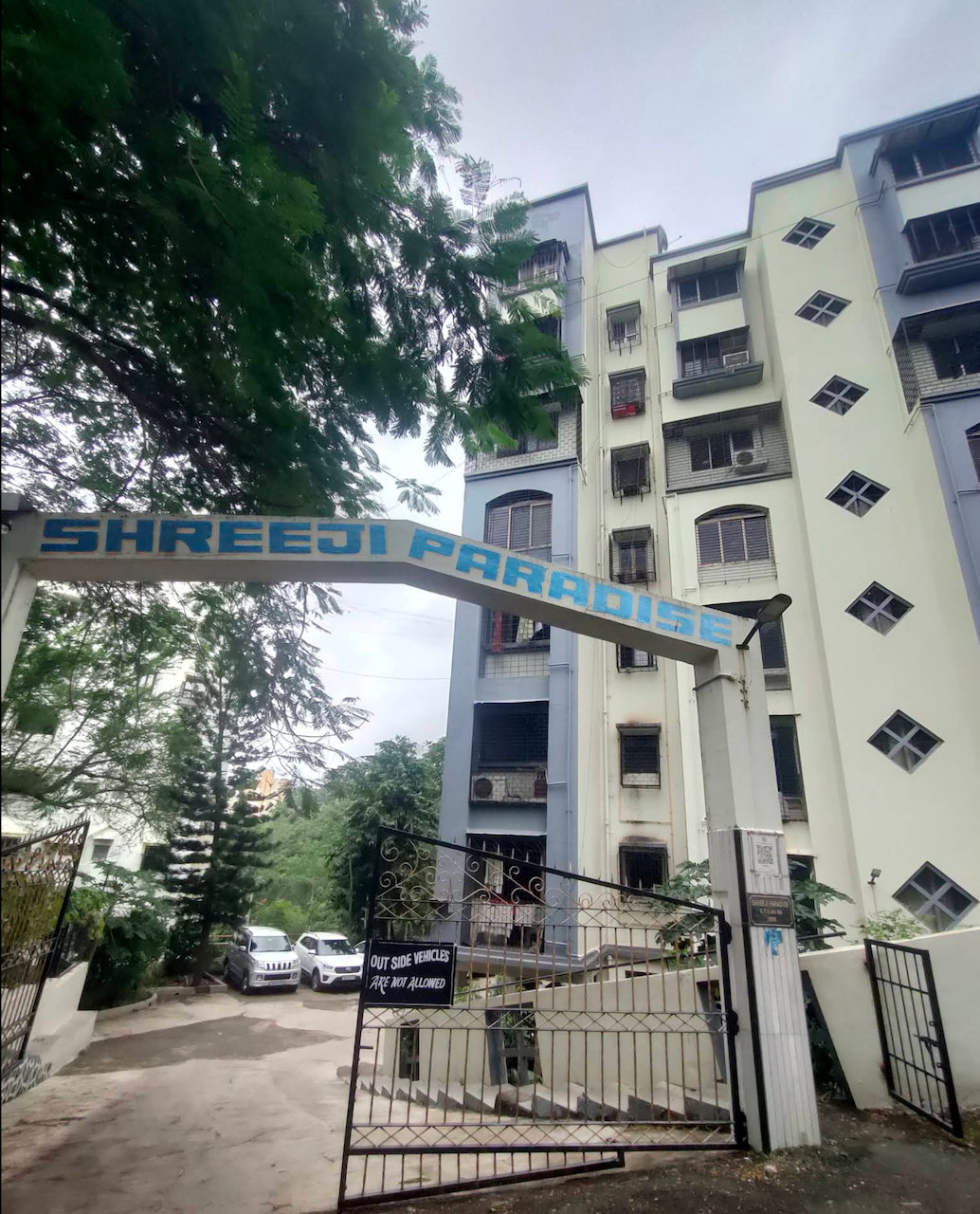 2 BHK Shreeji Paradise for Rent in Andheri West
