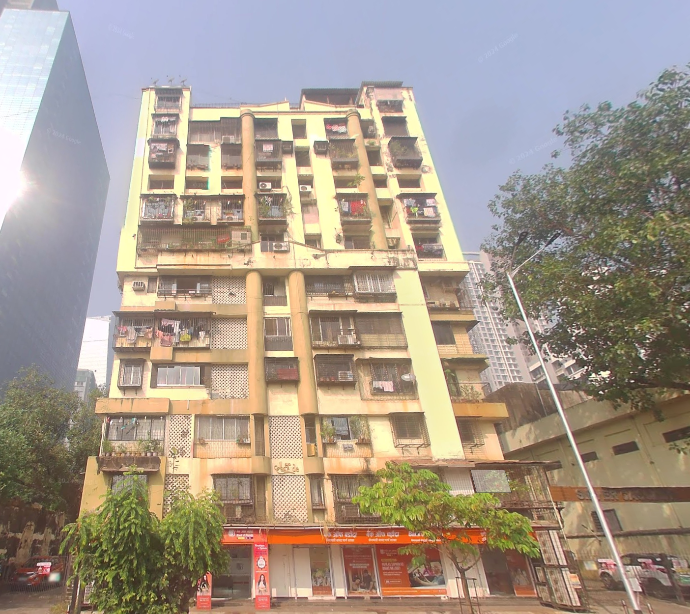 3 BHK Semi Furnished in Silver Cascade , Dadar West