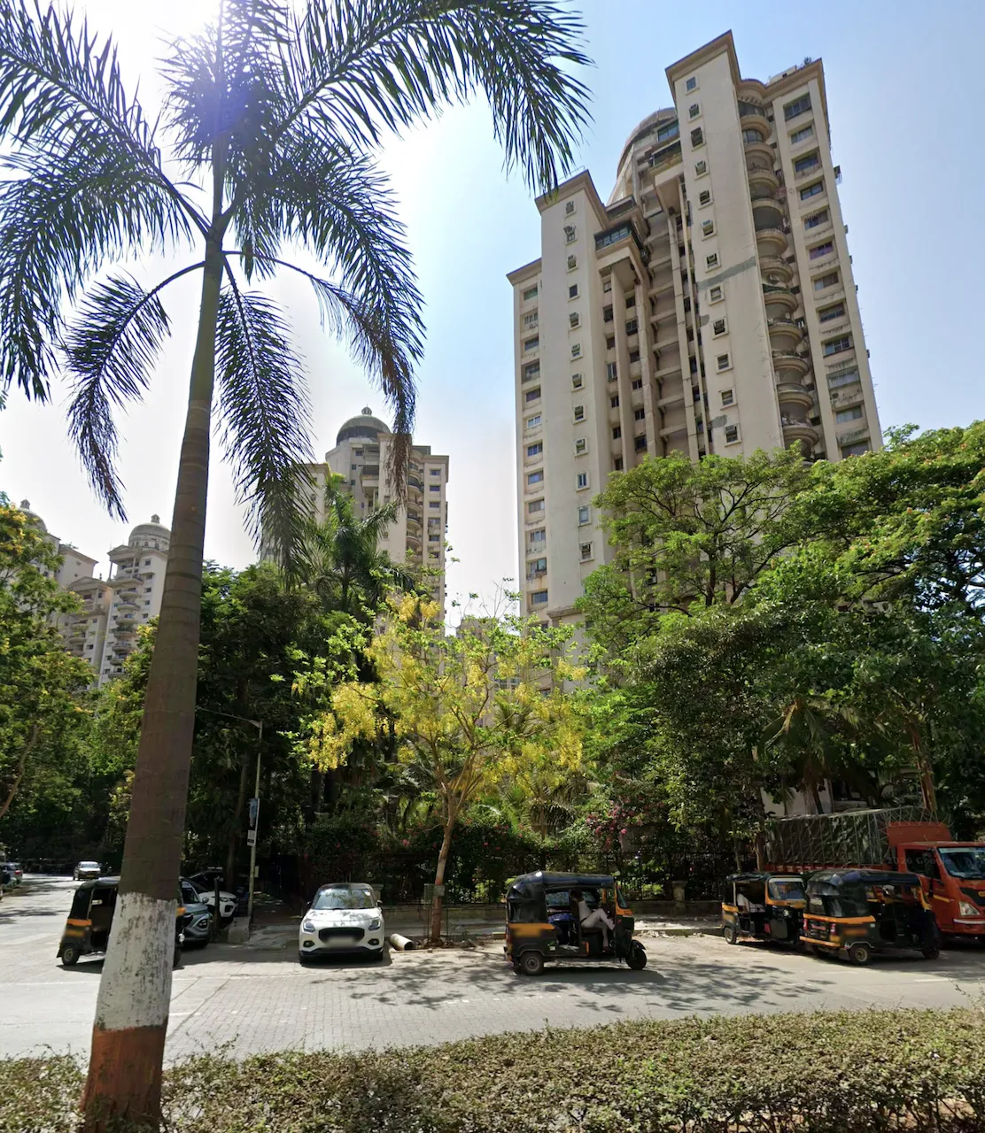 2 BHK Viceroy Park CHS, Kandivali East — for Sale
