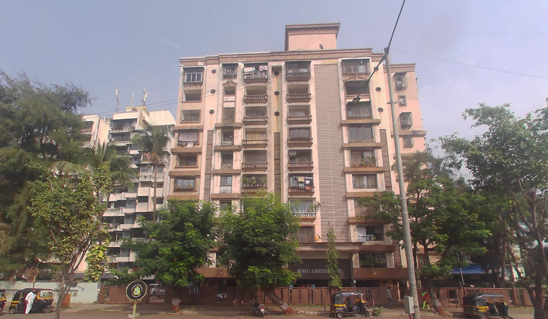 4 BHK Flats on Rent in Juhu Abhishek Apartment, Andheri West