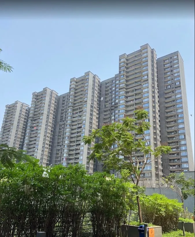 3 BHK Flats on Rent in Wadhwa The Address, Ghatkopar West