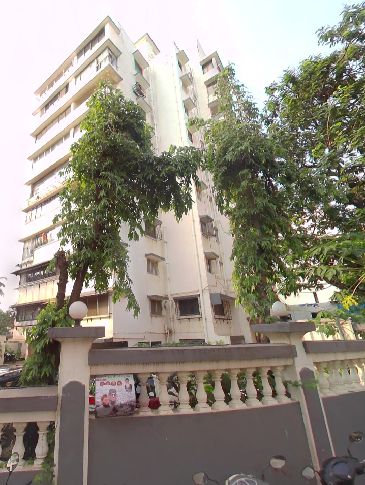 3 BHK Flats on Rent in Delite Apartments, Bandra West