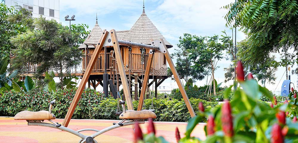 Garden - Lodha The Park, Worli