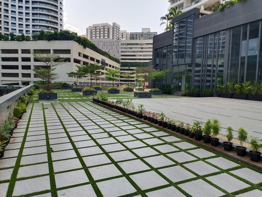 8 - Lotus Enpar, Lower Parel