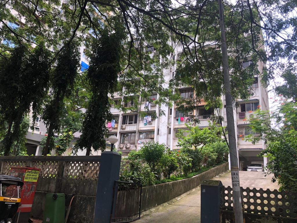 2 BHK Flushel Apartment, Bandra West — for Rent
