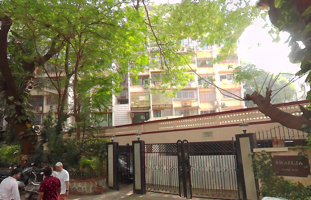 3 BHK Shailja Apartments for Rent in Bandra West