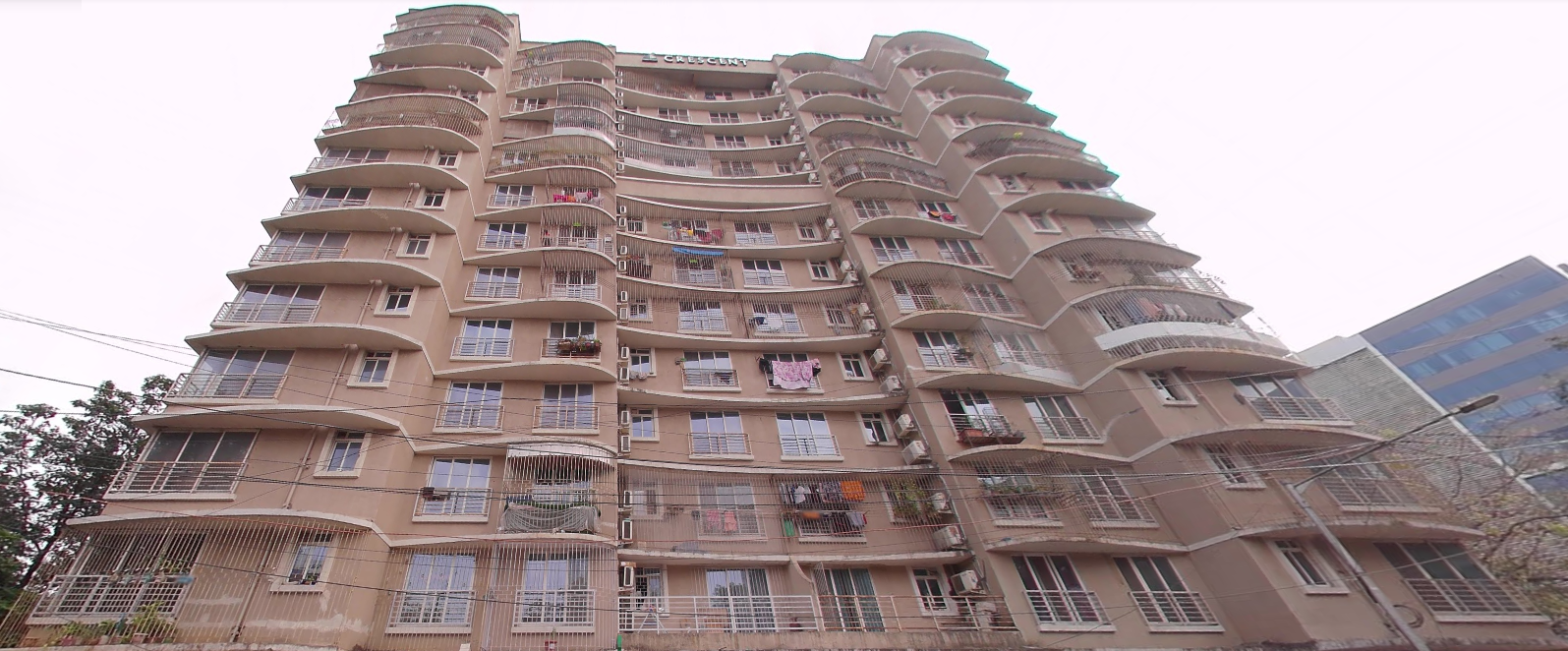 2 BHK Semi Furnished in Crescent Landmark , Andheri East