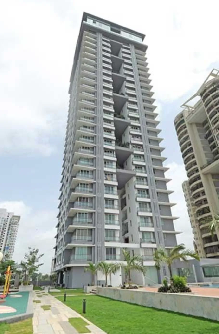 3 BHK Anmol Pride, Goregaon West — for Sale — photo 1