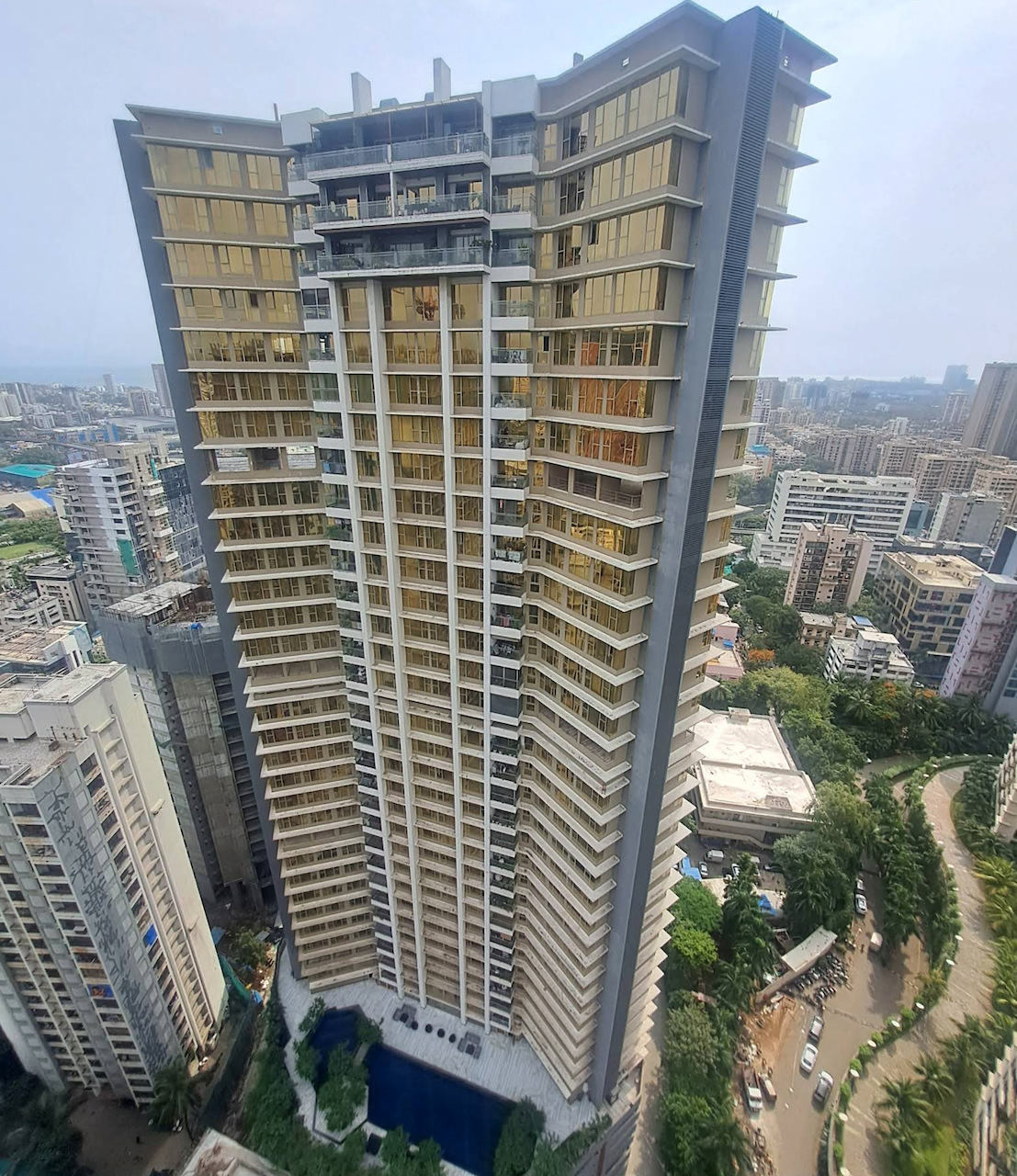 5 - Transcon Triumph, Andheri West