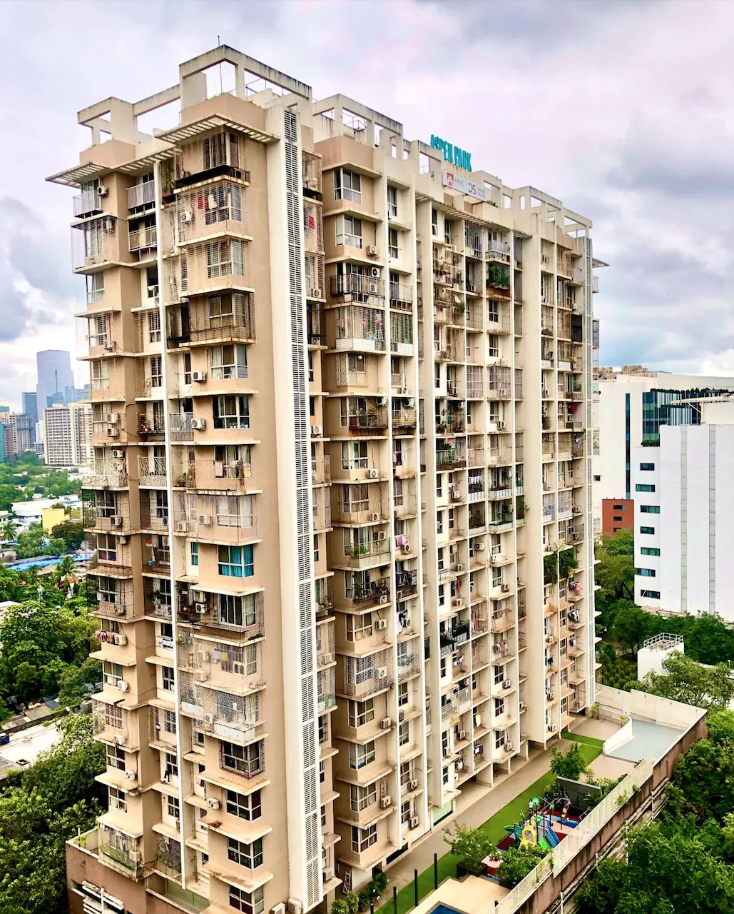Aspen Park, Goregaon East