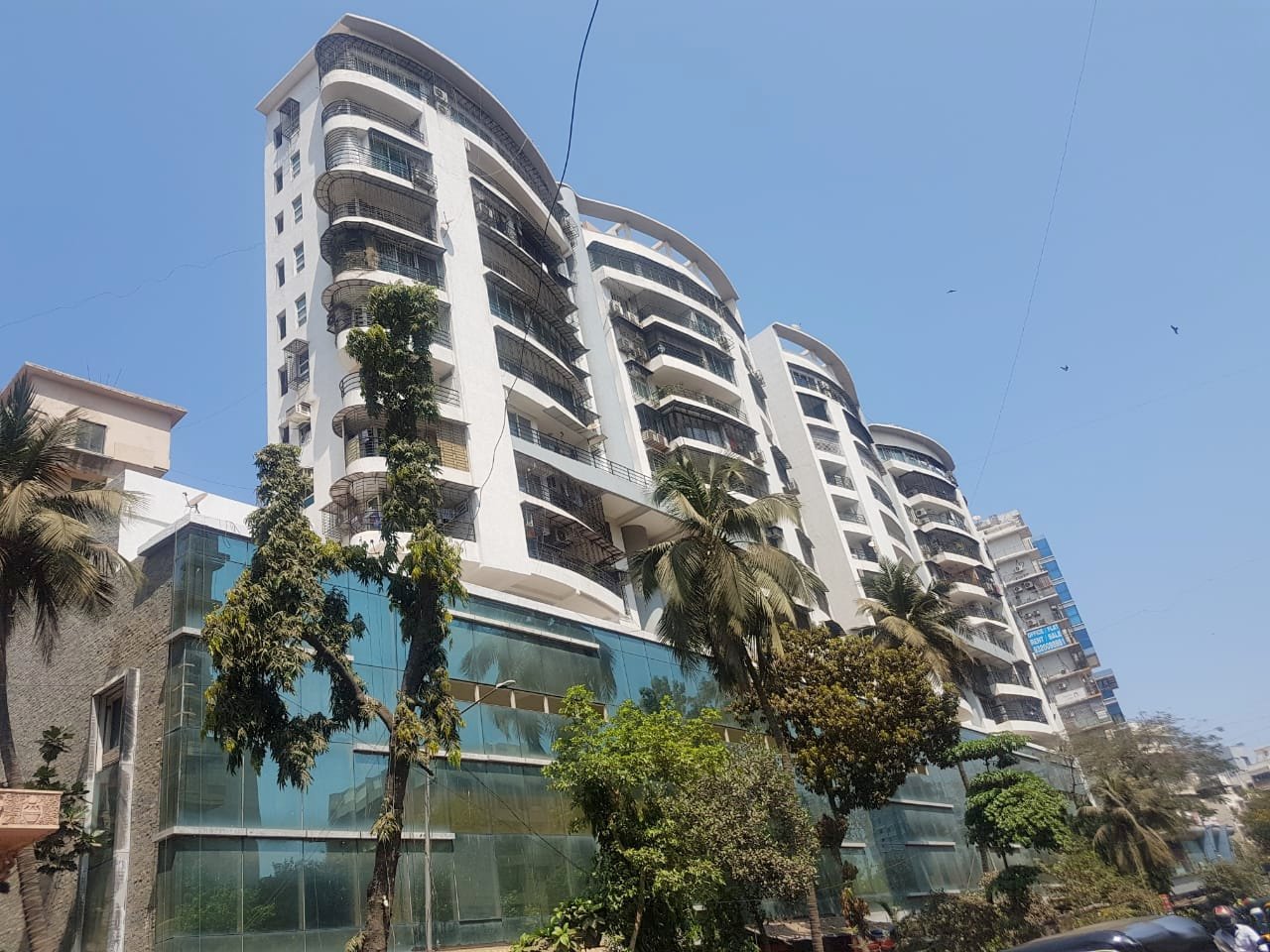 4 BHK Unfurnished in Bharat Ark, Andheri West