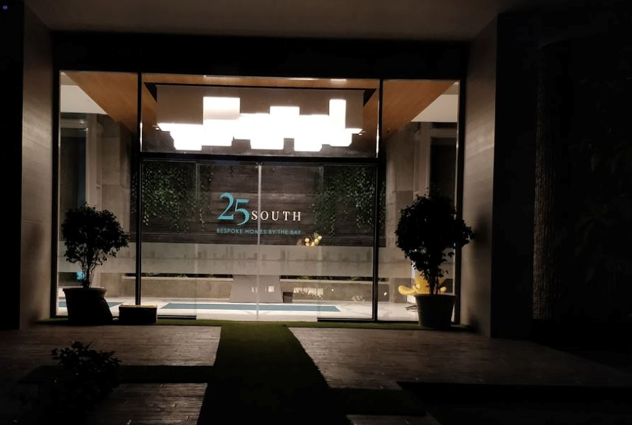 14 - 25 South, Prabhadevi