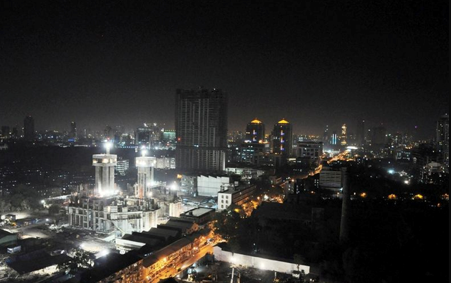 7 - Raheja Atlantis, Worli