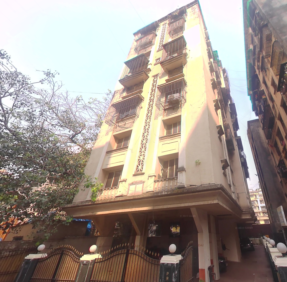3 BHK Flats on Rent in Prarthana Apartment, Bandra West