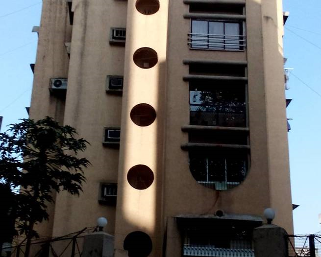 3 BHK Flats on Rent in Snehal Apartments, Bandra West