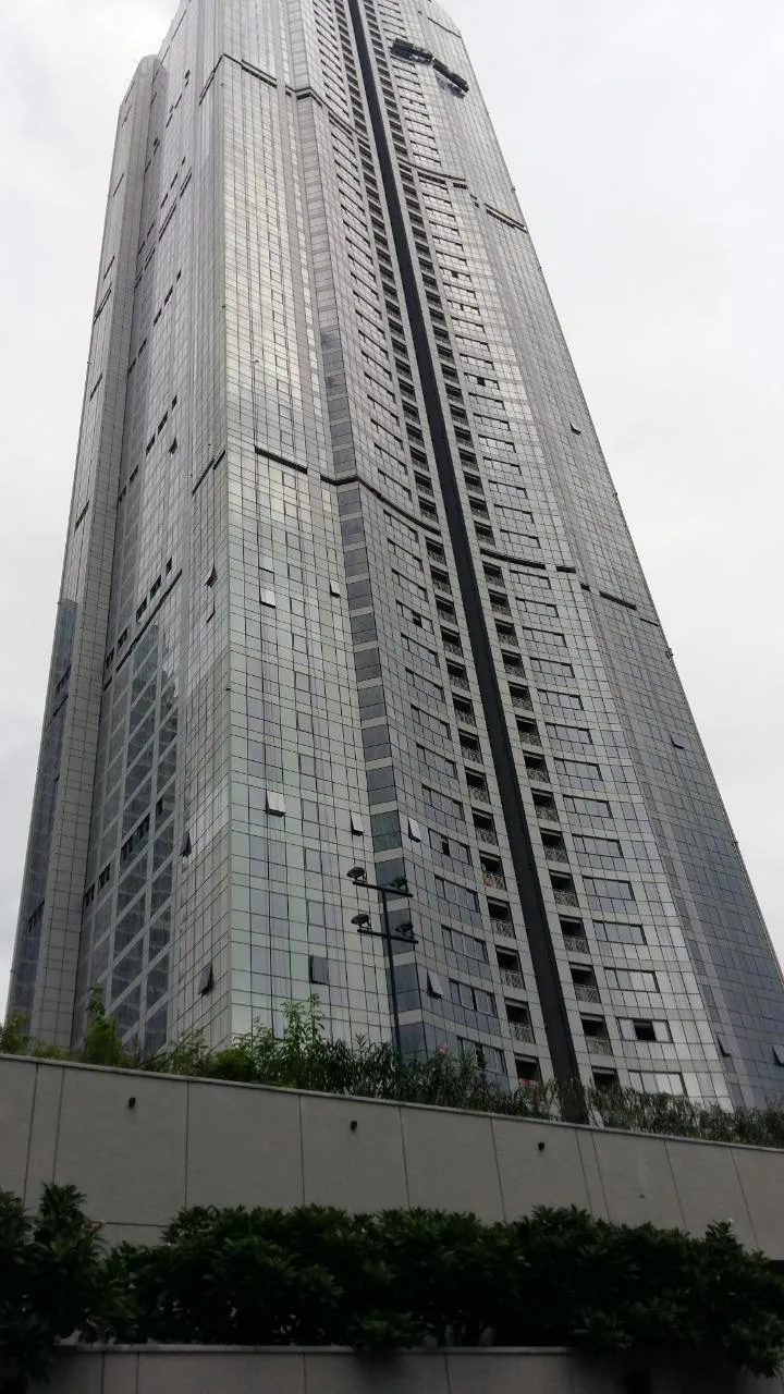 4 BHK Flats for Sale in Island City Centre 2, Dadar East