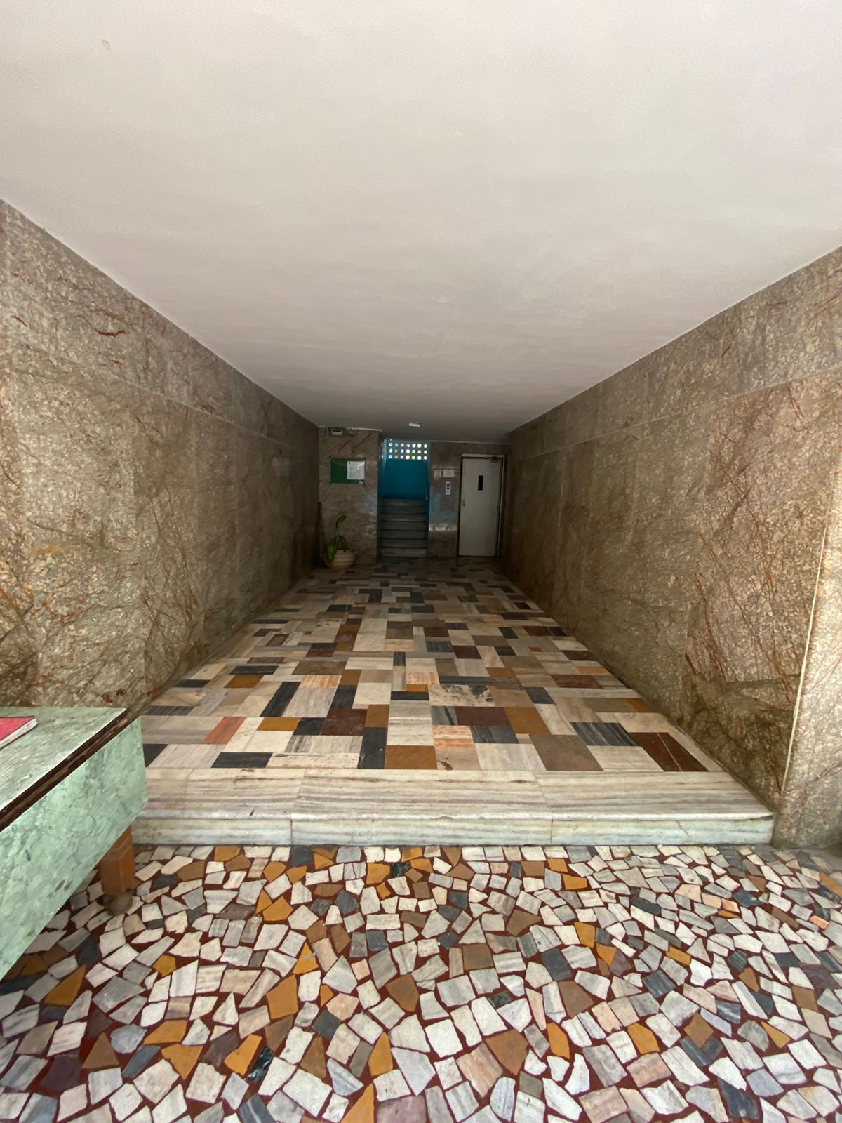 3 BHK Amore, Bandra West — for Rent — photo 2