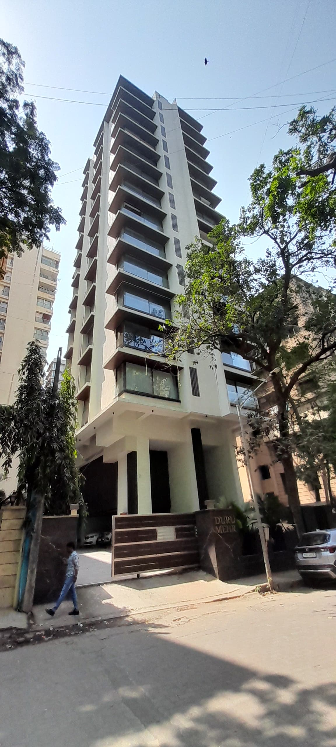3 BHK Flats for Sale in Duru Mehr, Bandra West