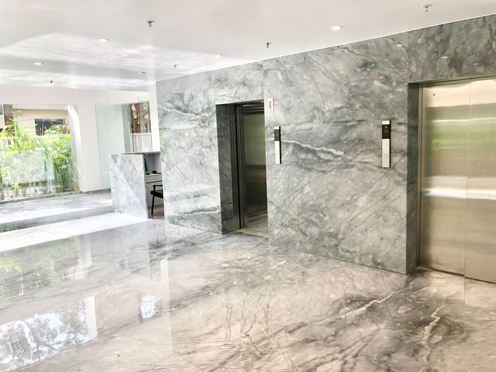 Building6 - Trinity Luxury Residences, Khar West